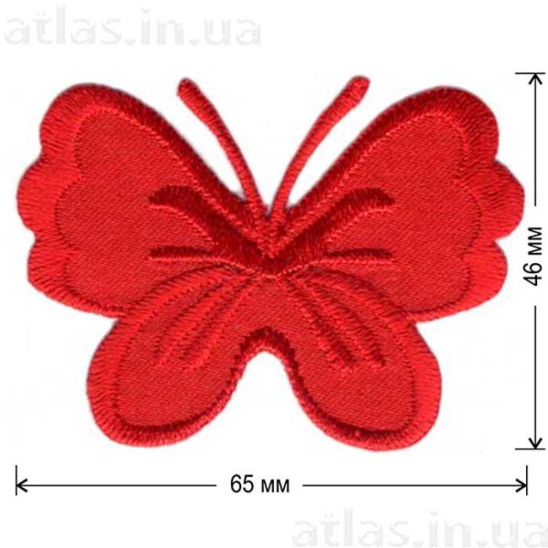 красная бабочка на атласе нашивка 65х46 мм