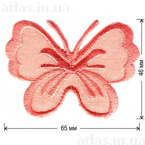 персиковая бабочка на атласе нашивка 65x46 мм