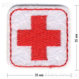 cross-red-on-white нашивка красный крест на белом фоне 35х35 мм