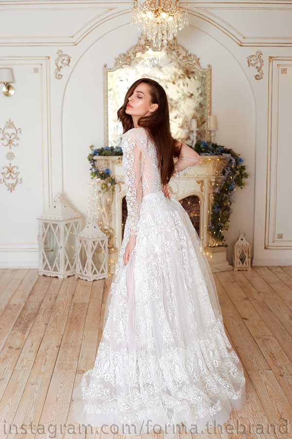 Wedding dress with embroidery