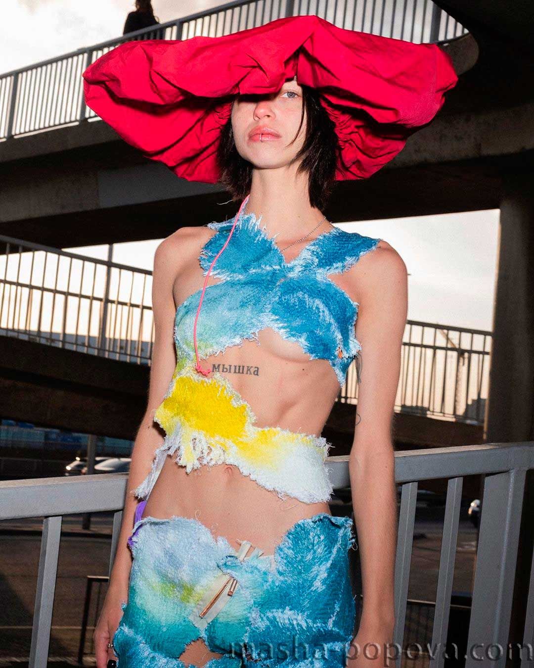 вышивка на подиуме