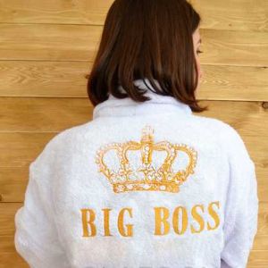 Вишивка на халатах