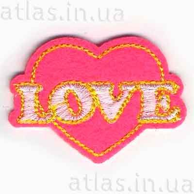 Нашивка на джинси - LOVE