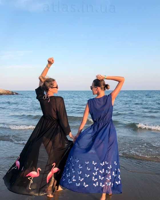 Dresses with embroidery on the beach