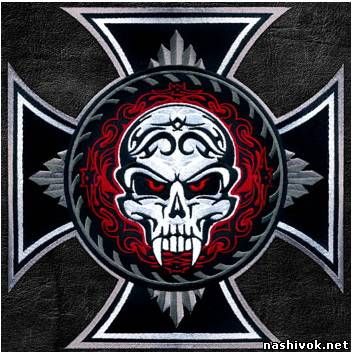 Вышитая нашивка байкера - череп на кресте